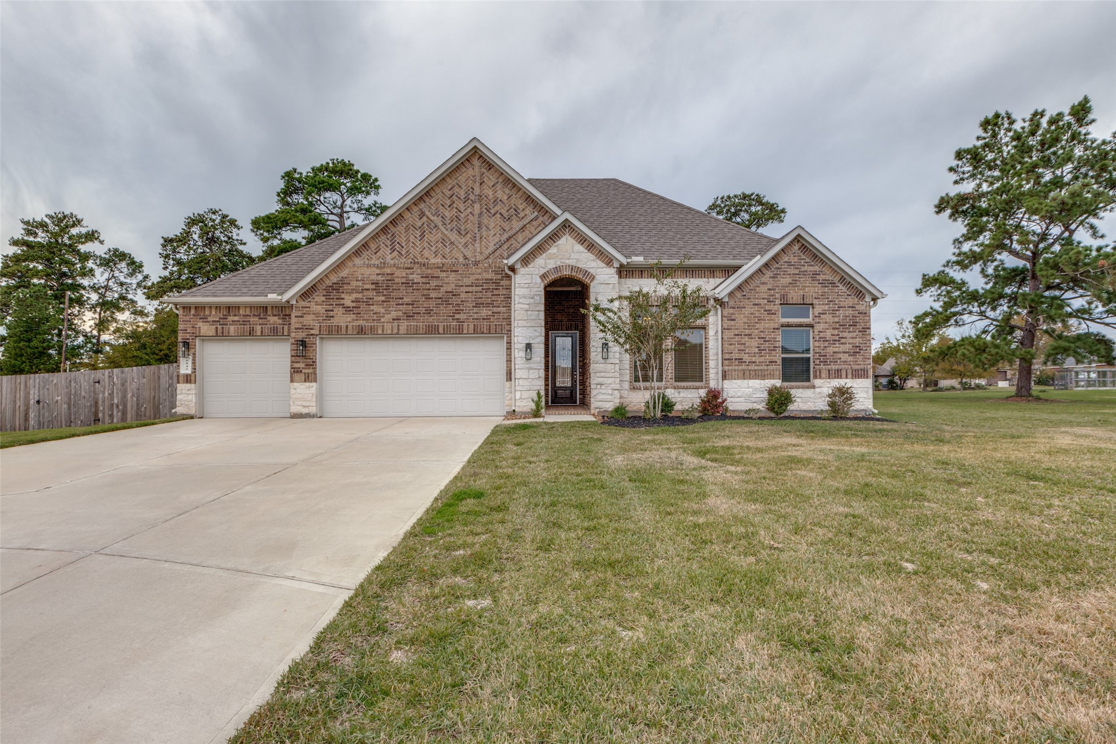 6042 Leeward Island Drive Conroe TX 77304