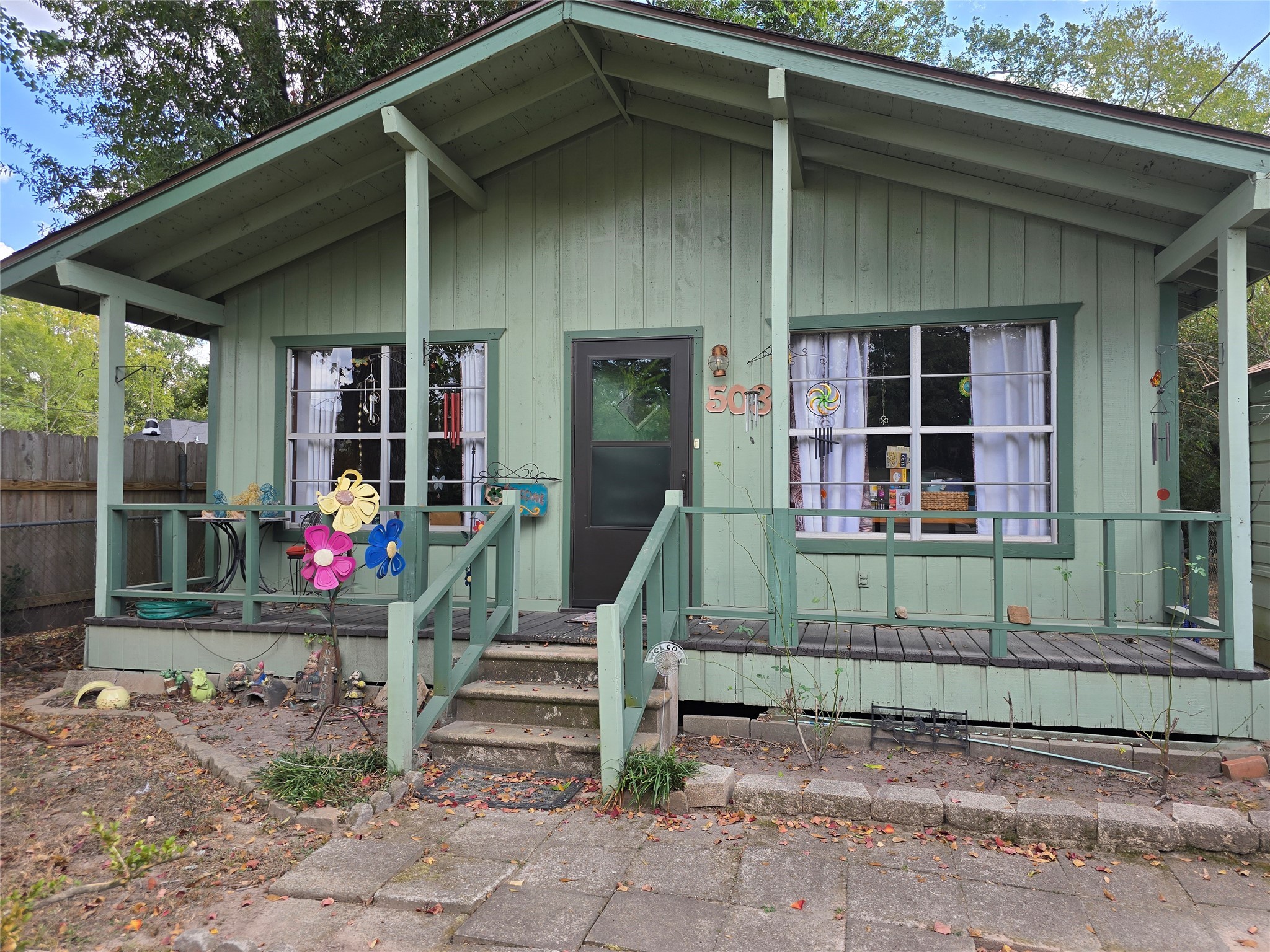 503 Malone Street Tomball TX 77375