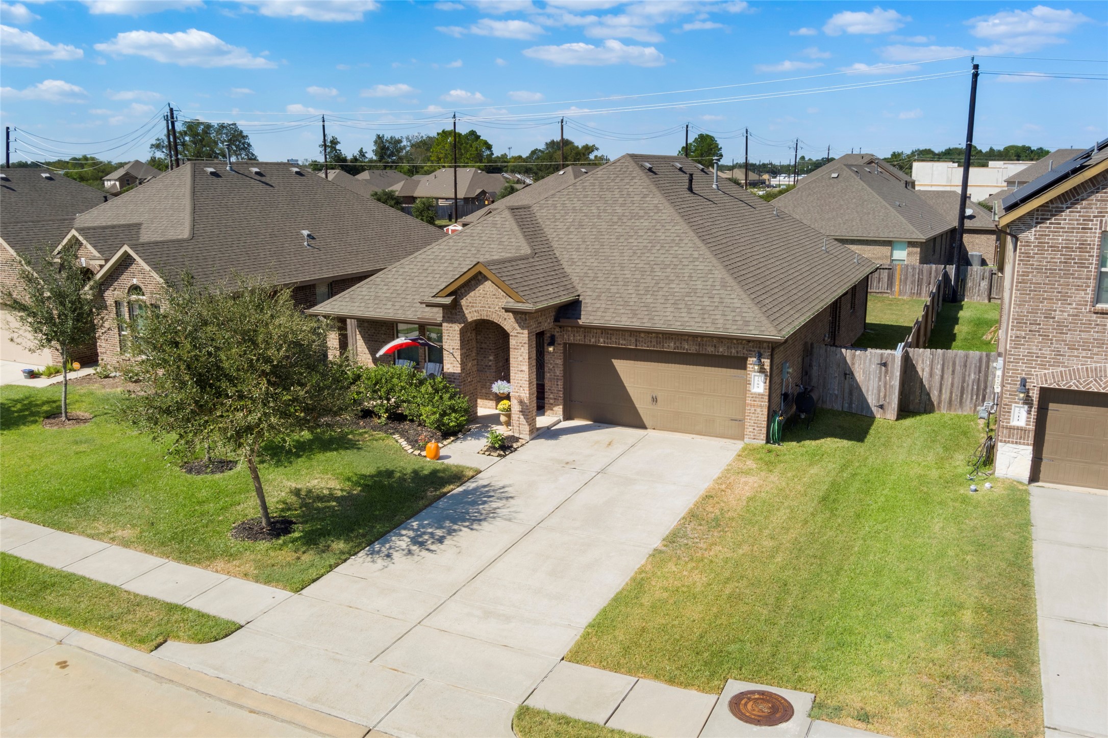 2509 Kaman Lane Pearland TX 77581