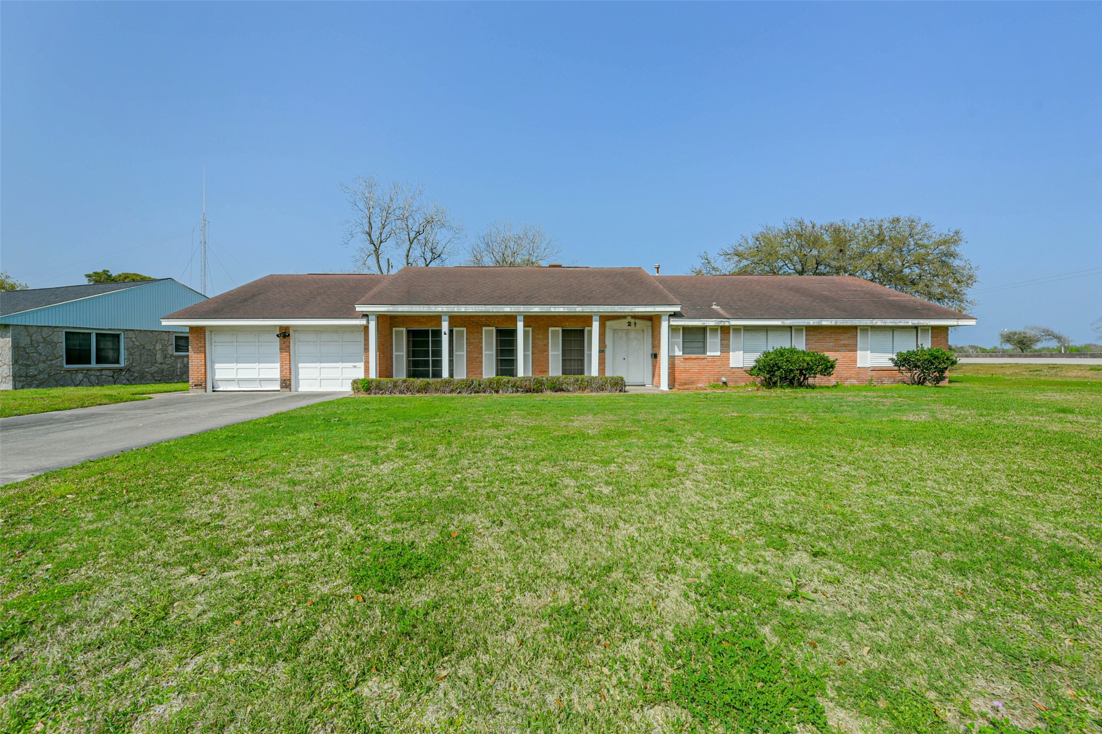 2 Seaside Lane Texas City TX 77590