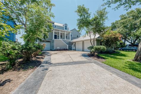 605 Quintana Roo Place Seabrook TX 77586