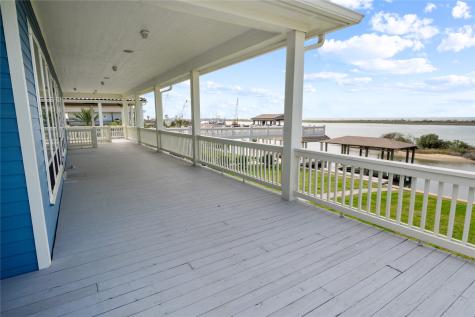 1813 Laguna Harbor Estate Boulevard Port Bolivar TX 77650