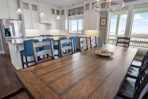 1813 Laguna Harbor Estate Boulevard Port Bolivar TX 77650