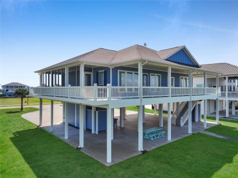 1813 Laguna Harbor Estate Boulevard Port Bolivar TX 77650