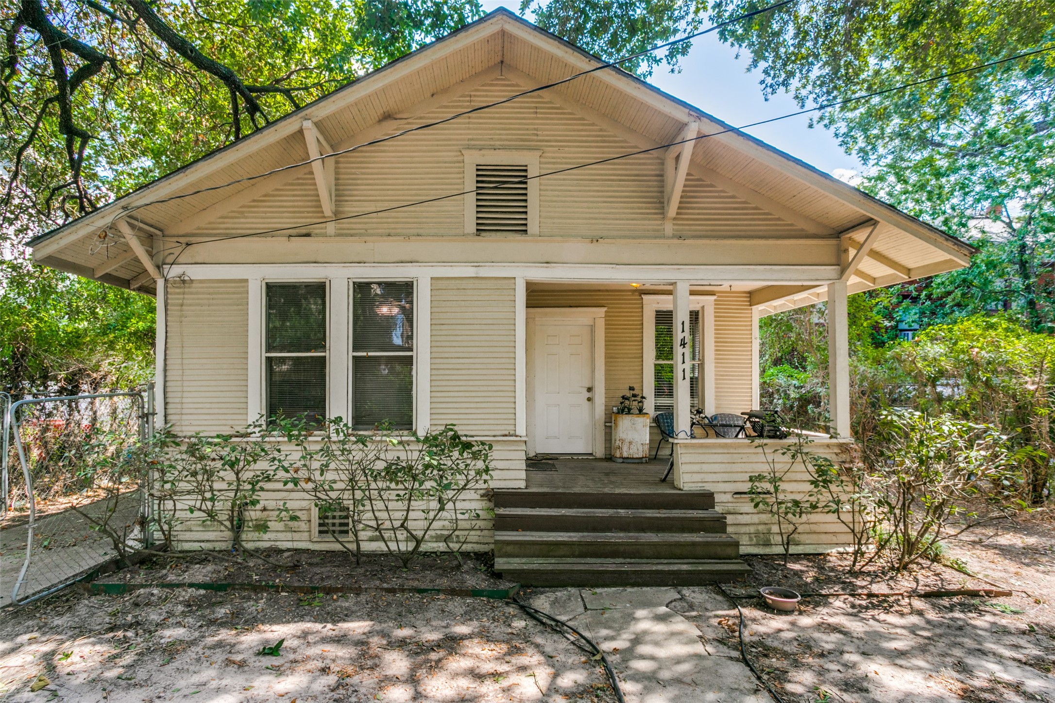 1411 Ruth Street Houston TX 77004