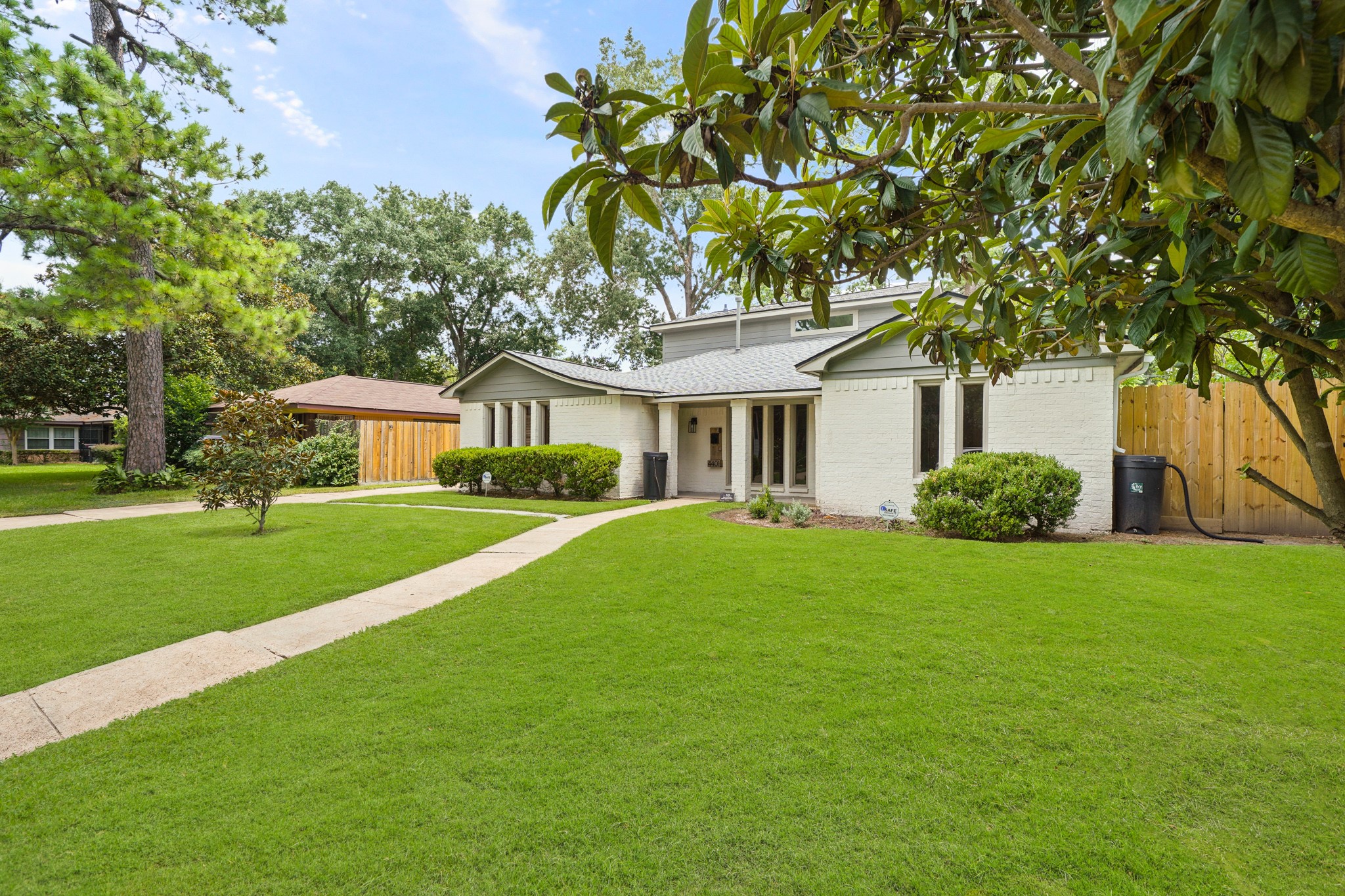 4401 Fernwood Drive Houston TX 77021