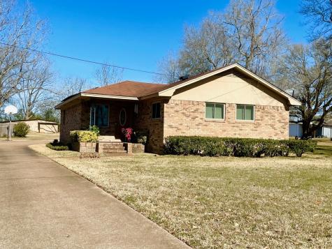 2504 E Houston Avenue Crockett TX 75835