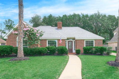 15854 Knolls Lodge Drive Houston TX 77095-161