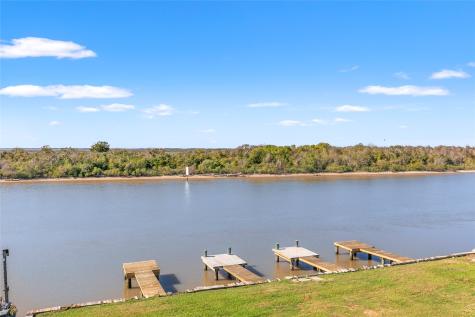 438 Private Road 670/st Marys Slough Drive Matagorda TX 77457