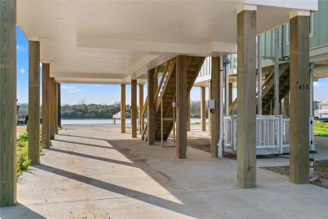 438 Private Road 670/st Marys Slough Drive Matagorda TX 77457