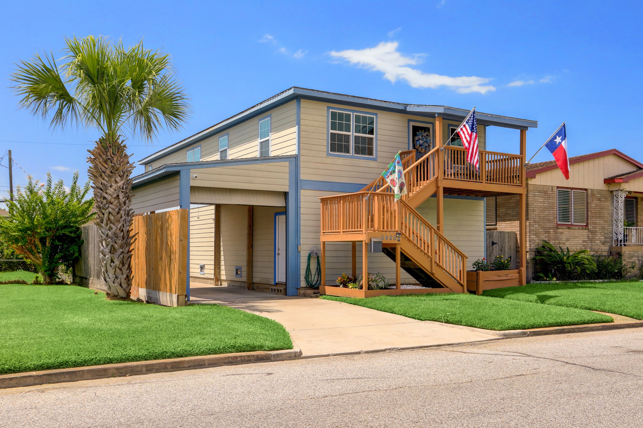 5605 Avenue Q Galveston TX 77551