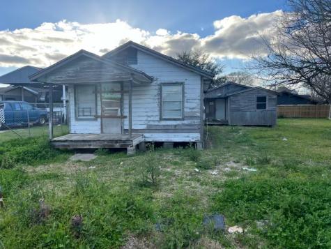 8214 Livingston Street Houston TX 77051