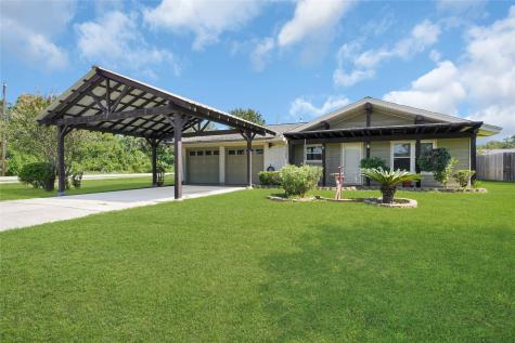 103 S Lobit Street La Porte TX 77571