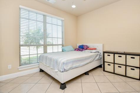 2446 Flowering Brook Lane Sugar Land TX 77479
