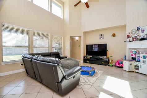 2446 Flowering Brook Lane Sugar Land TX 77479