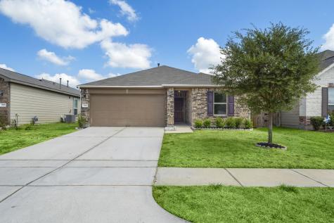 2614 Oakwood Bluff Trail Houston TX 77038