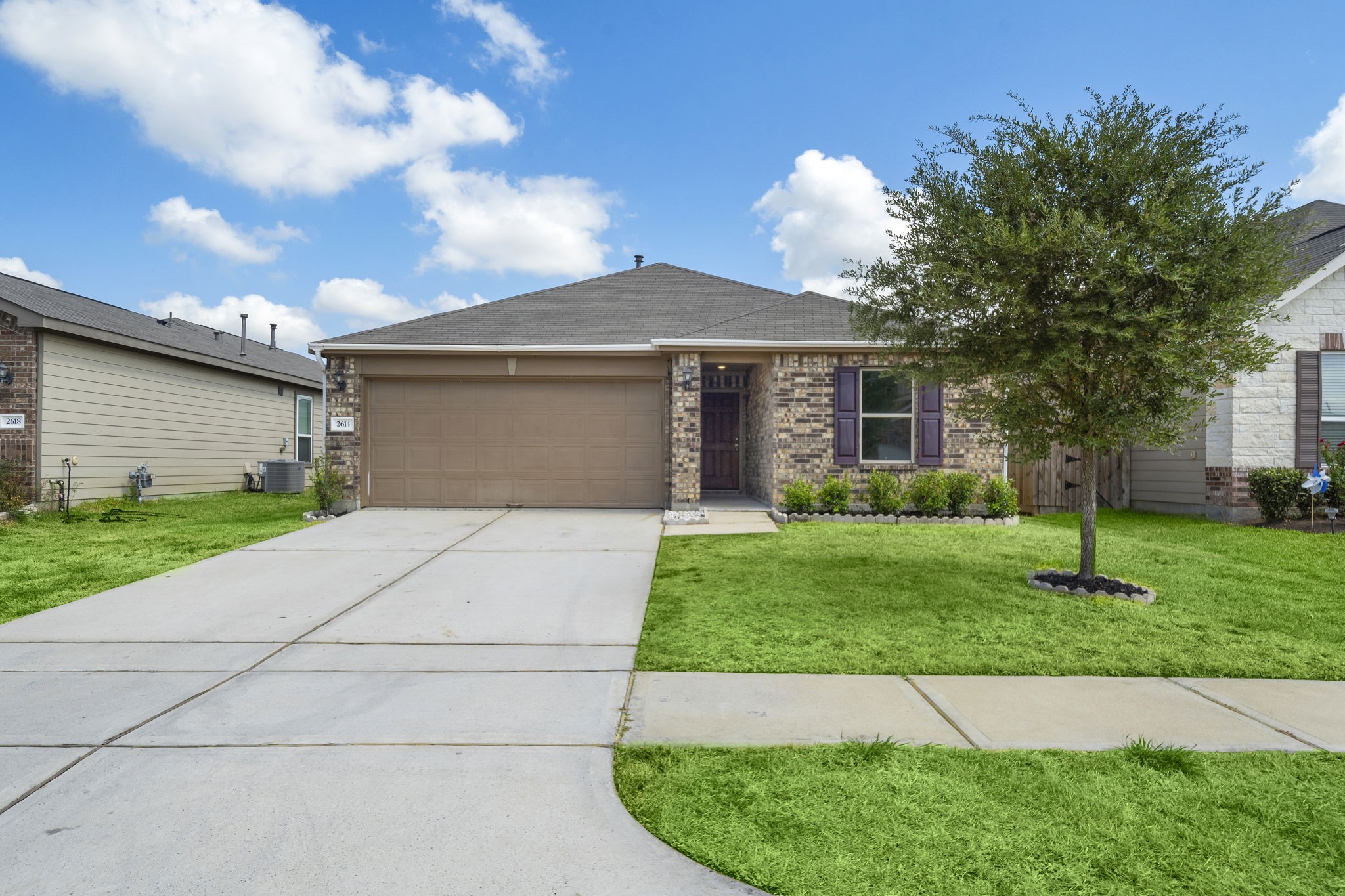 2614 Oakwood Bluff Trail Houston TX 77038