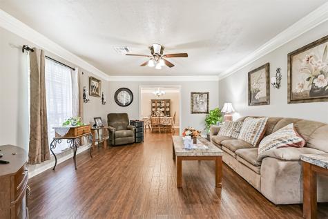 114 Wyndwood Drive Seabrook TX 77586
