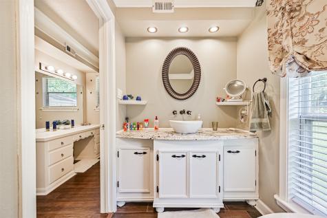 114 Wyndwood Drive Seabrook TX 77586