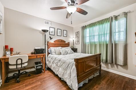 114 Wyndwood Drive Seabrook TX 77586