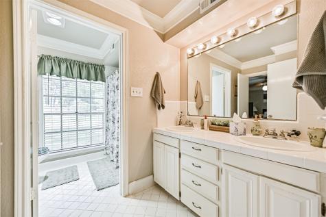 114 Wyndwood Drive Seabrook TX 77586