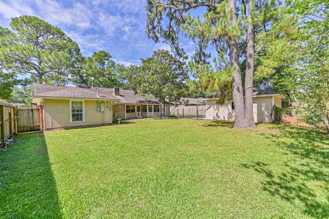 114 Wyndwood Drive Seabrook TX 77586