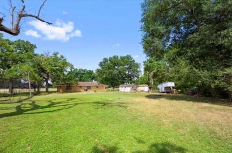 2291 Highway 71 Columbus TX 78934