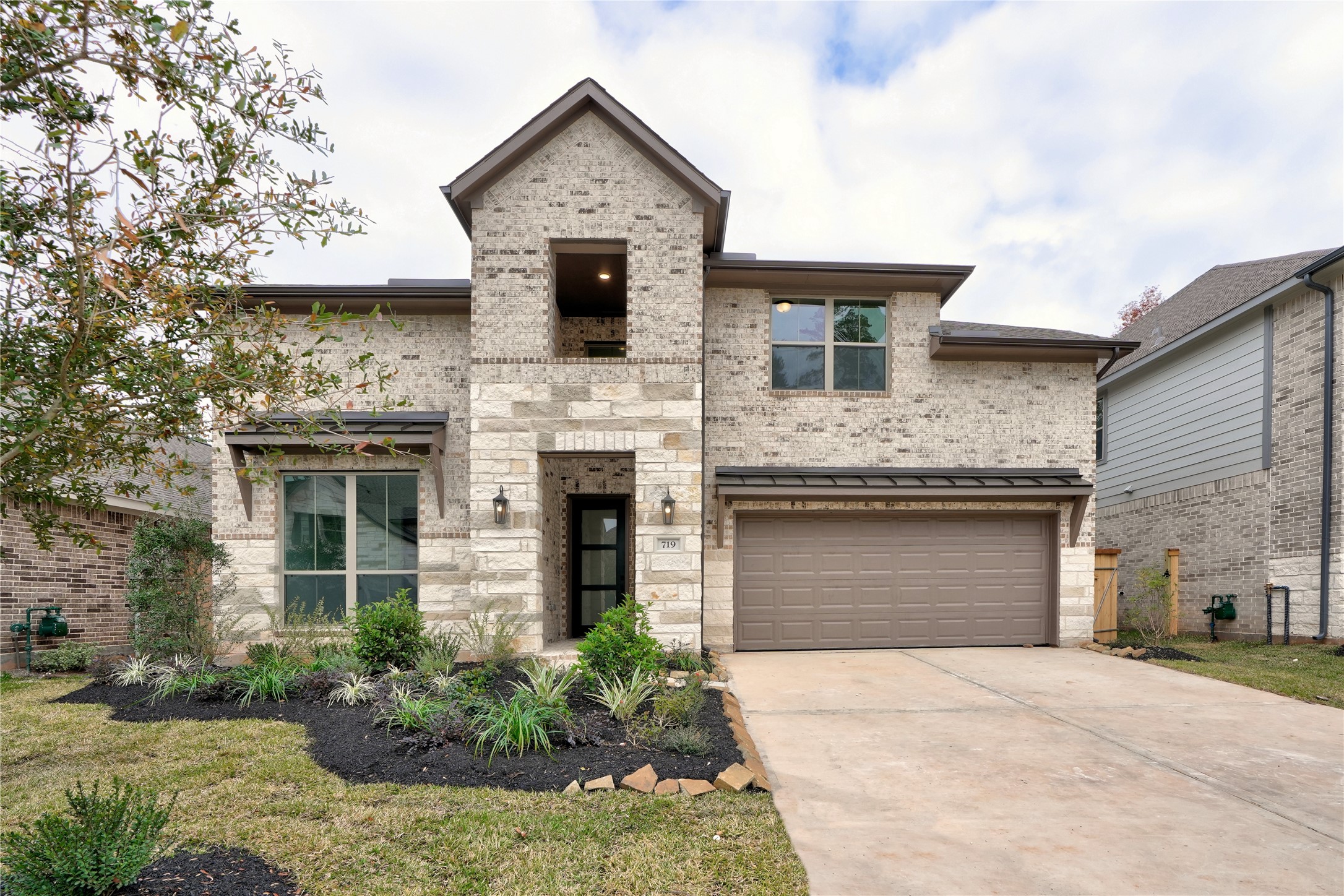 719 Fall Rock Branch Drive Conroe TX 77304