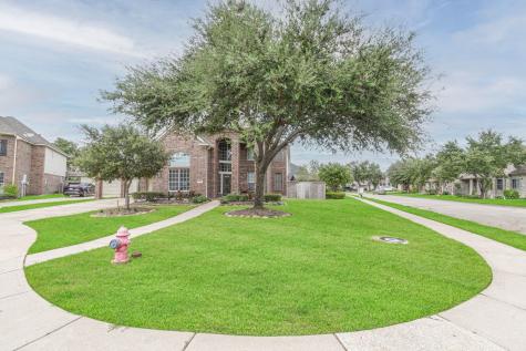 221 Grand Creek Court League City TX 77573