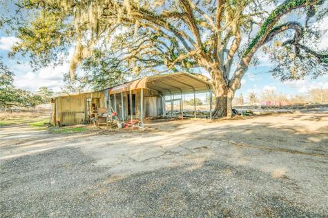 1014 S Columbia Drive West Columbia TX 77486