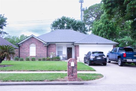 210 W Oak Street Deer Park TX 77536