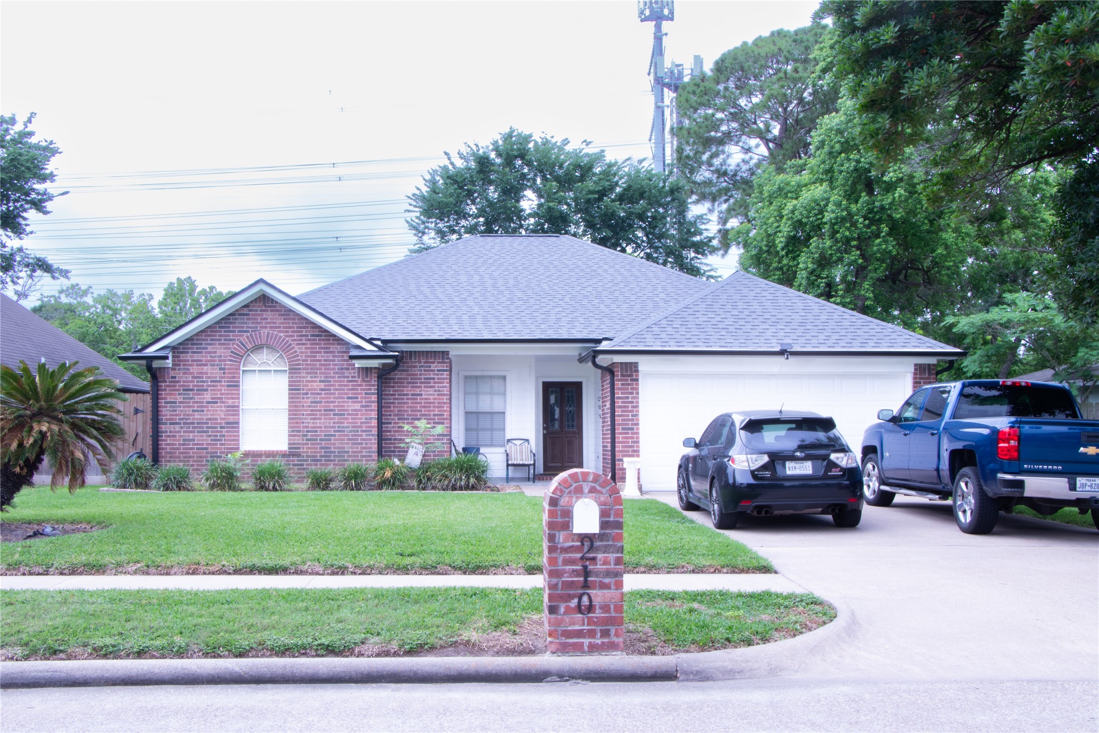 210 W Oak Street Deer Park TX 77536