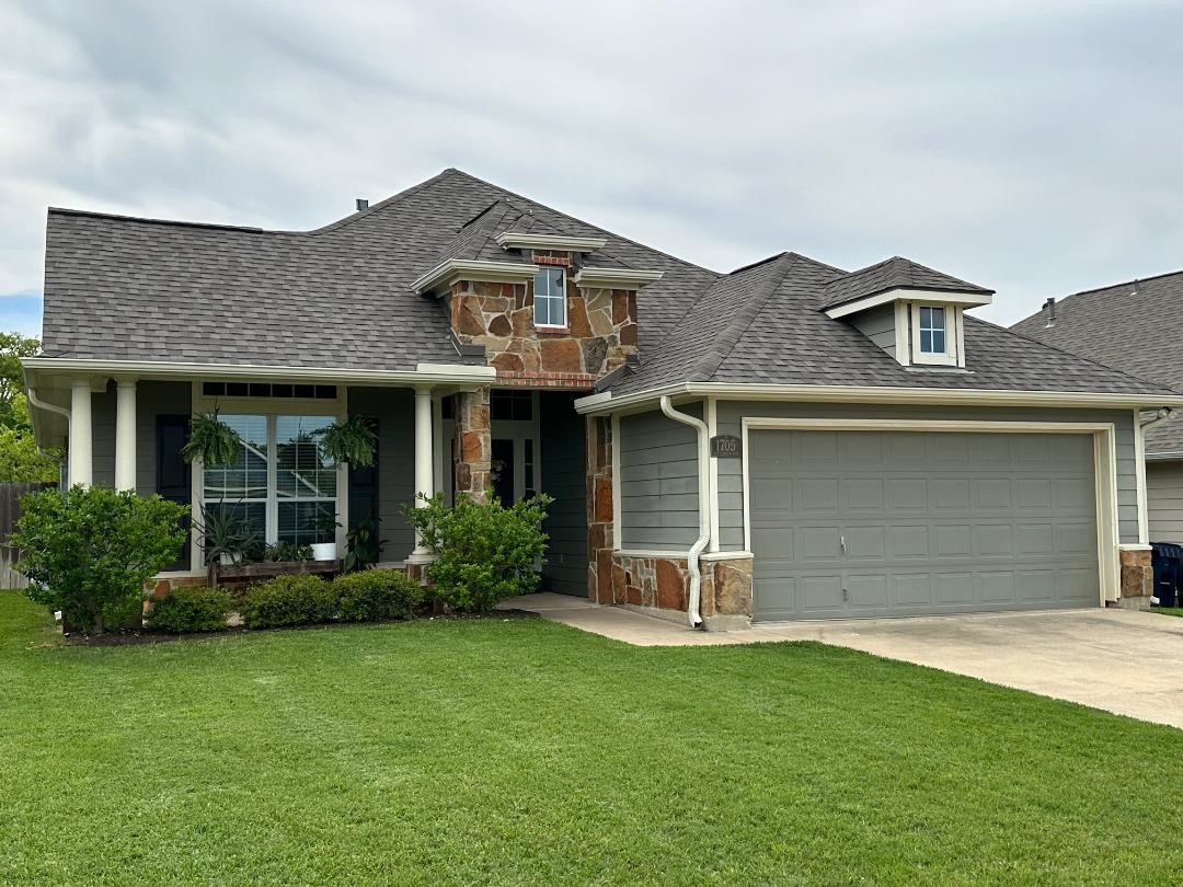 1705 Summerwood Loop Bryan TX 77807