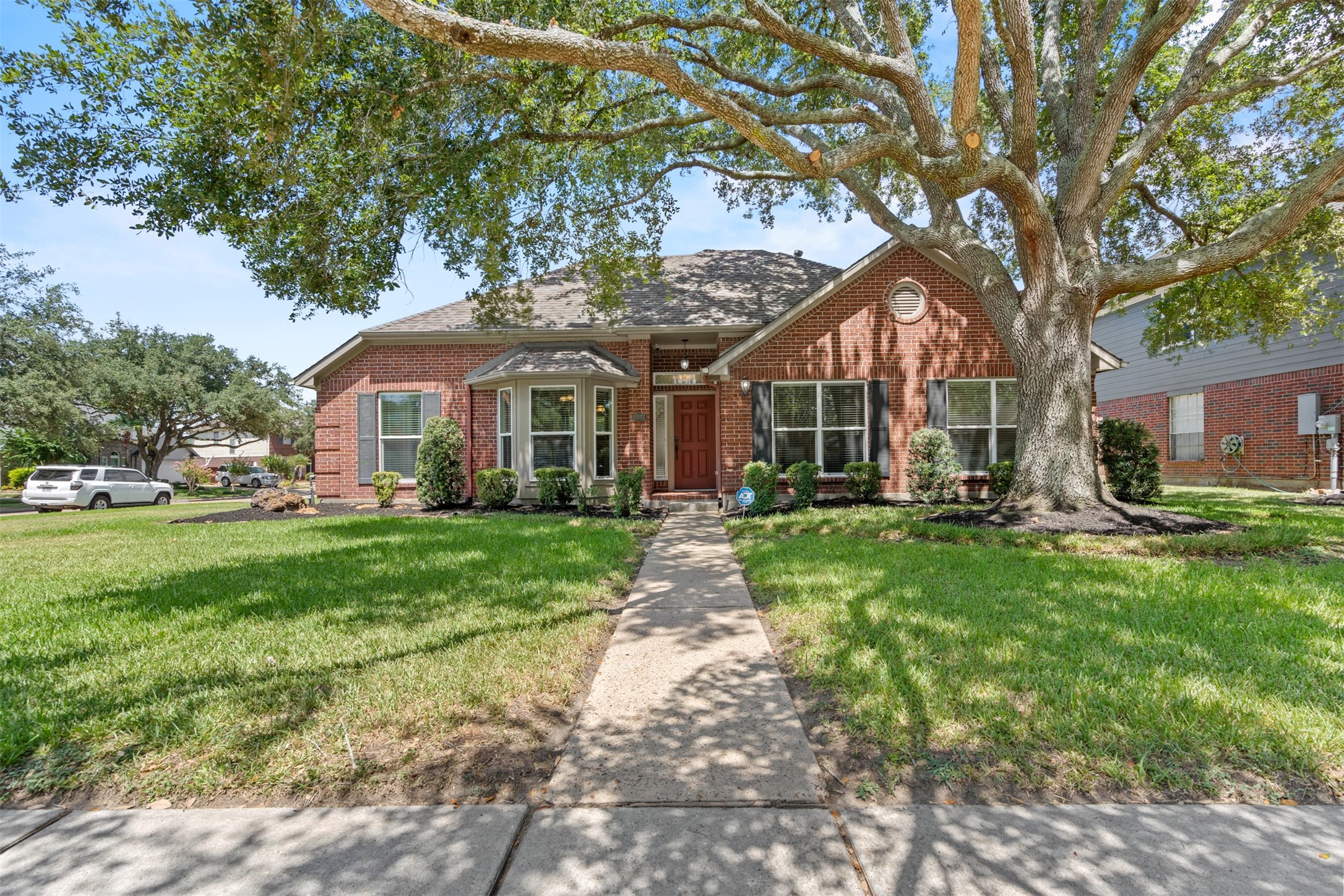 1801 La Salle Street Friendswood TX 77546
