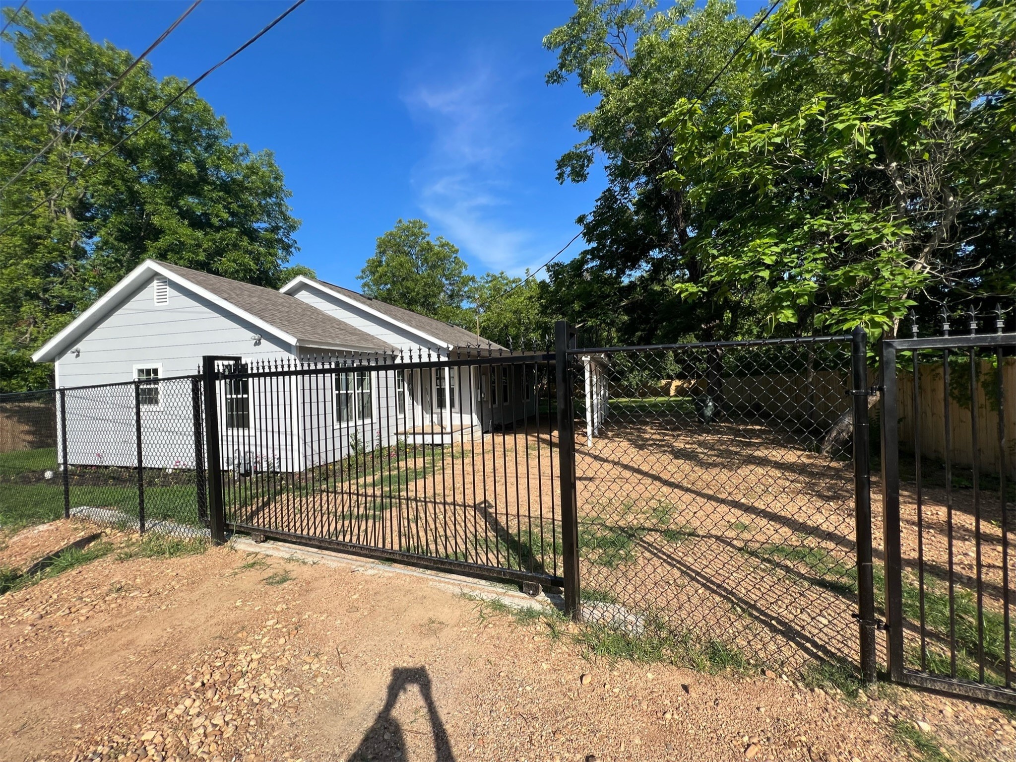 300 Round House Street Somerville TX 77879