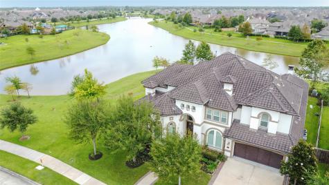 2215 Pleasant Hill Drive Friendswood TX 77546