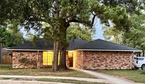 8902 Shady Arbor Court Houston TX 77040