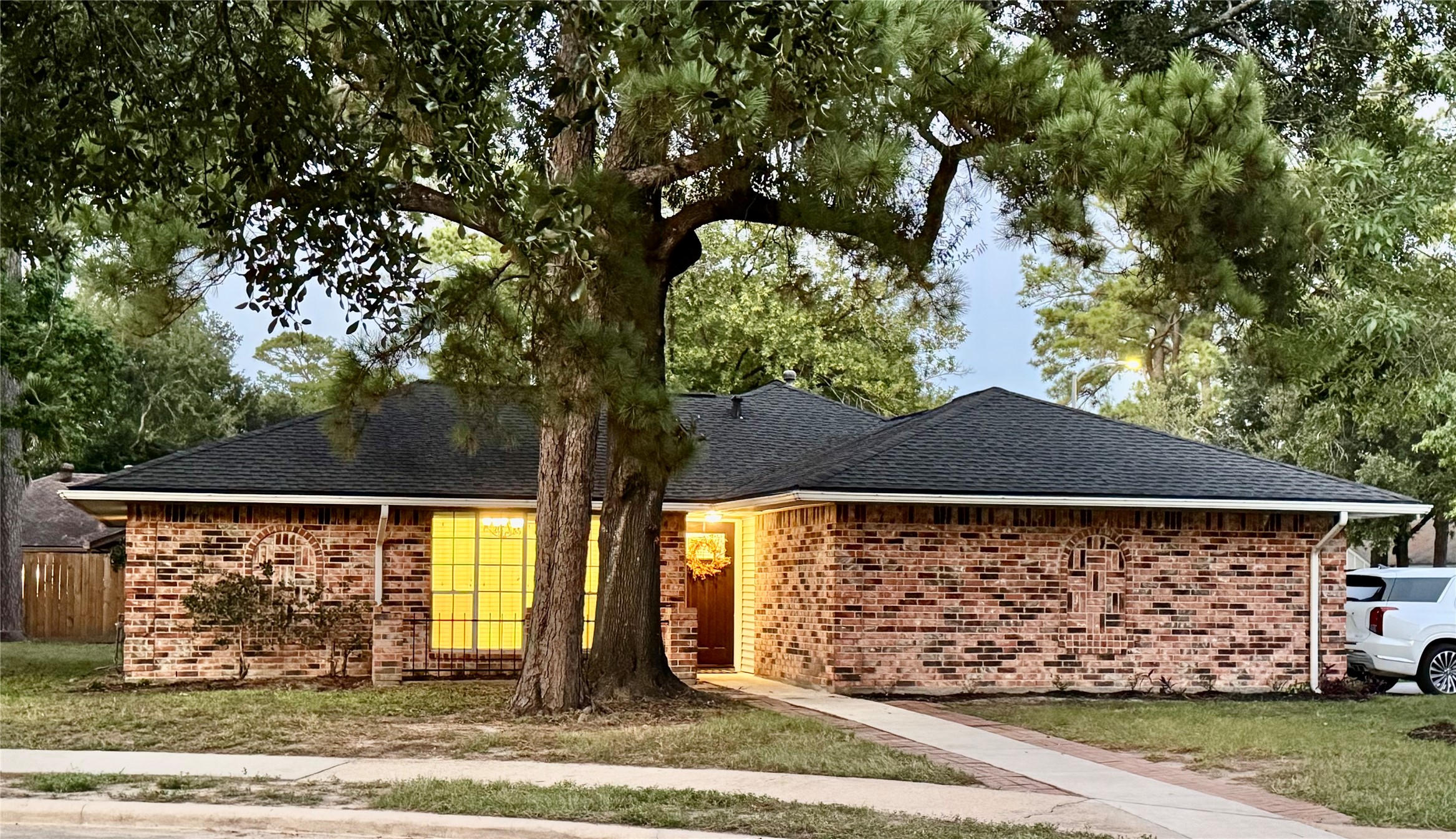 8902 Shady Arbor Court Houston TX 77040