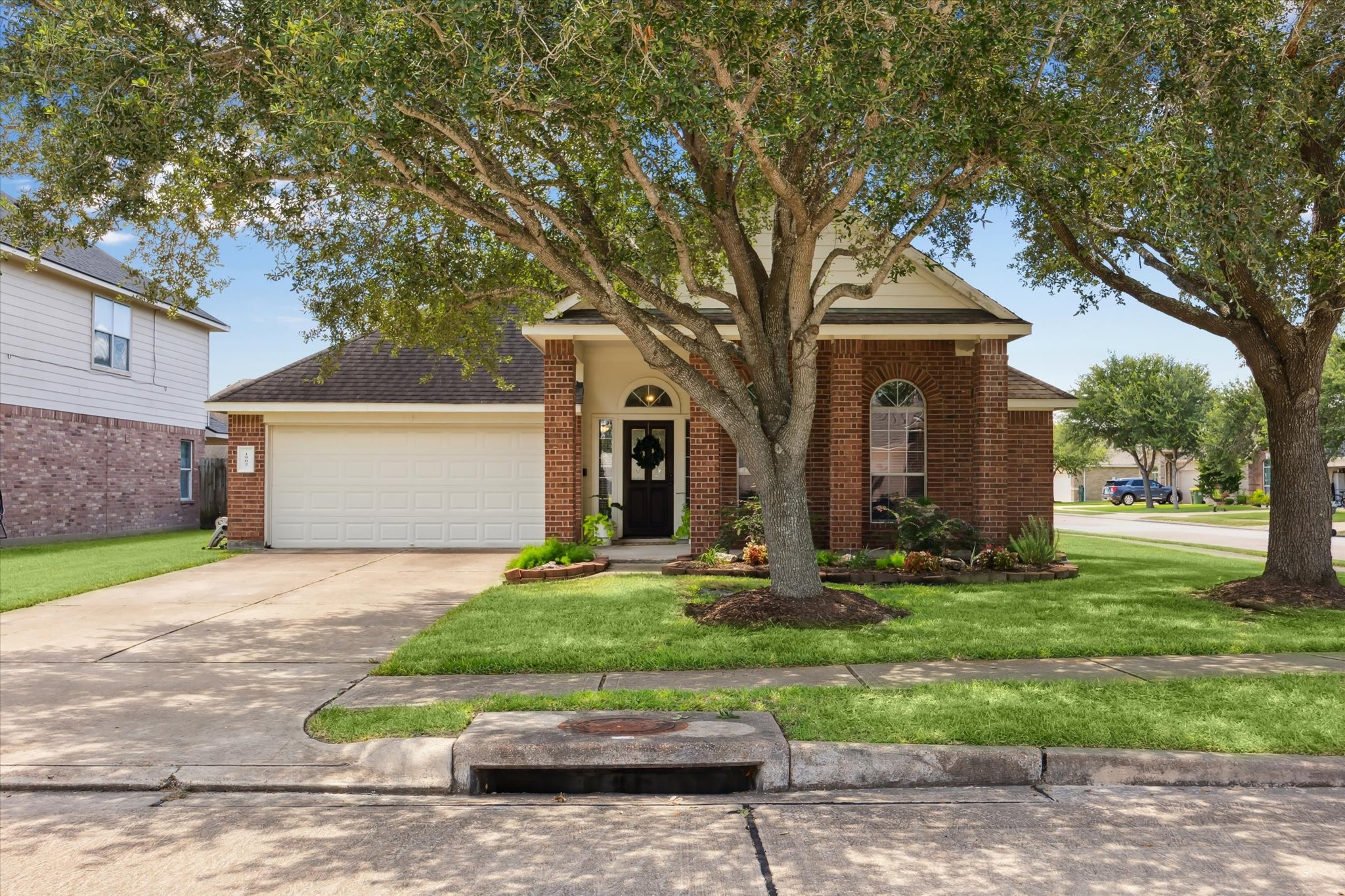 1902 Orchard Frost Drive Pearland TX 77581