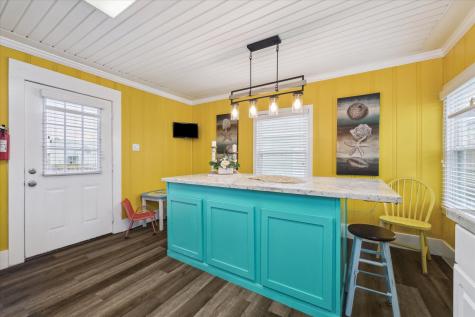2211 28th Street Galveston TX 77550
