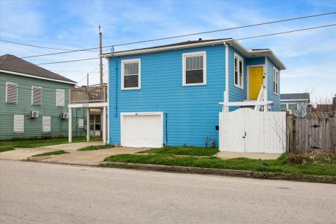 2211 28th Street Galveston TX 77550