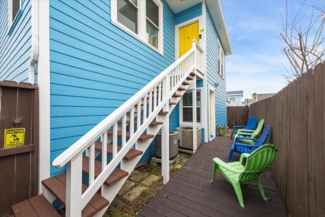 2211 28th Street Galveston TX 77550