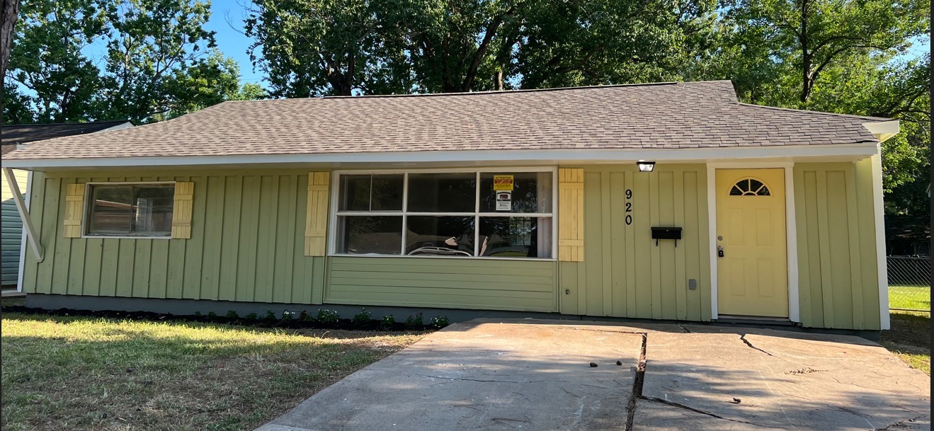 920 Valerie Avenue Pasadena TX 77502
