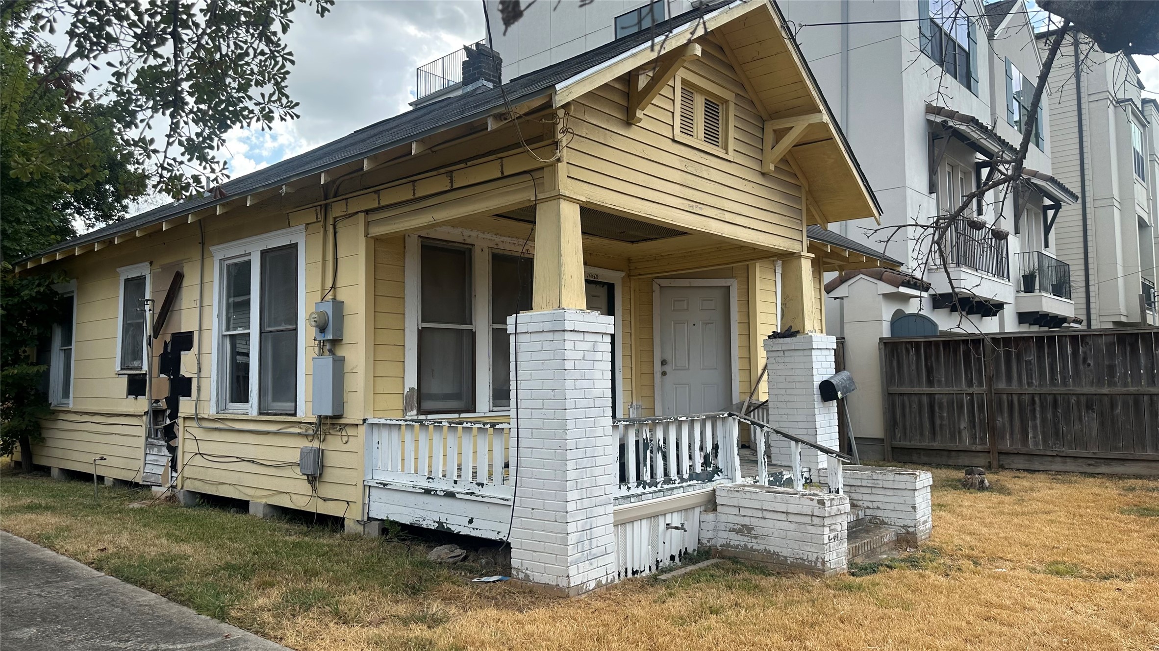 1711 Shearn Street Houston TX 77007