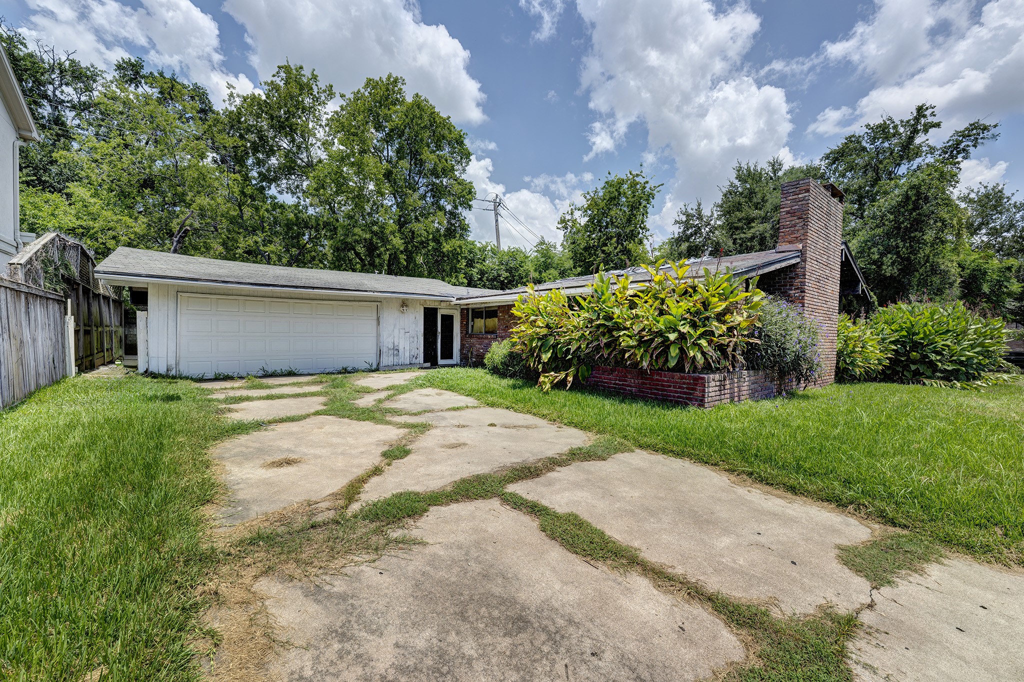 2302 Bellefontaine Street Houston TX 77030