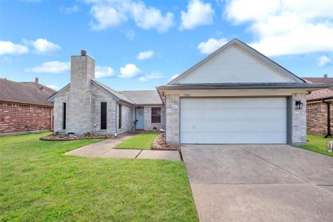 15526 Pilgrim Hall Drive Friendswood TX 77546