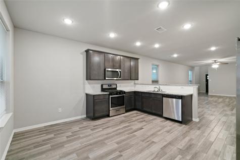 25738 Boxwood Hedge Lane Tomball TX 77375