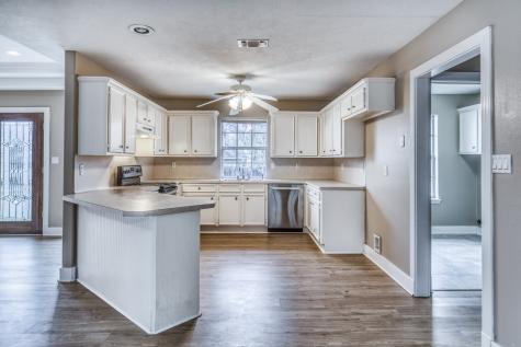 114 Park Place La Grange TX 78945