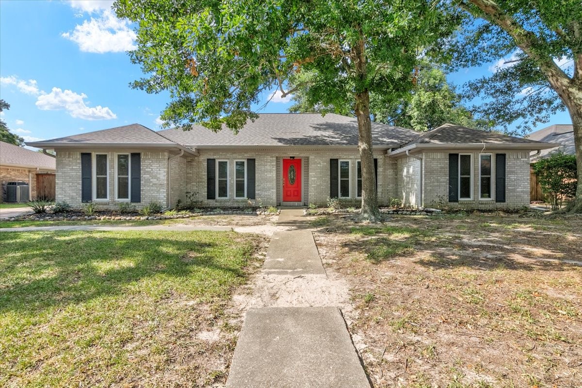 6965 Blarney Street Beaumont TX 77706