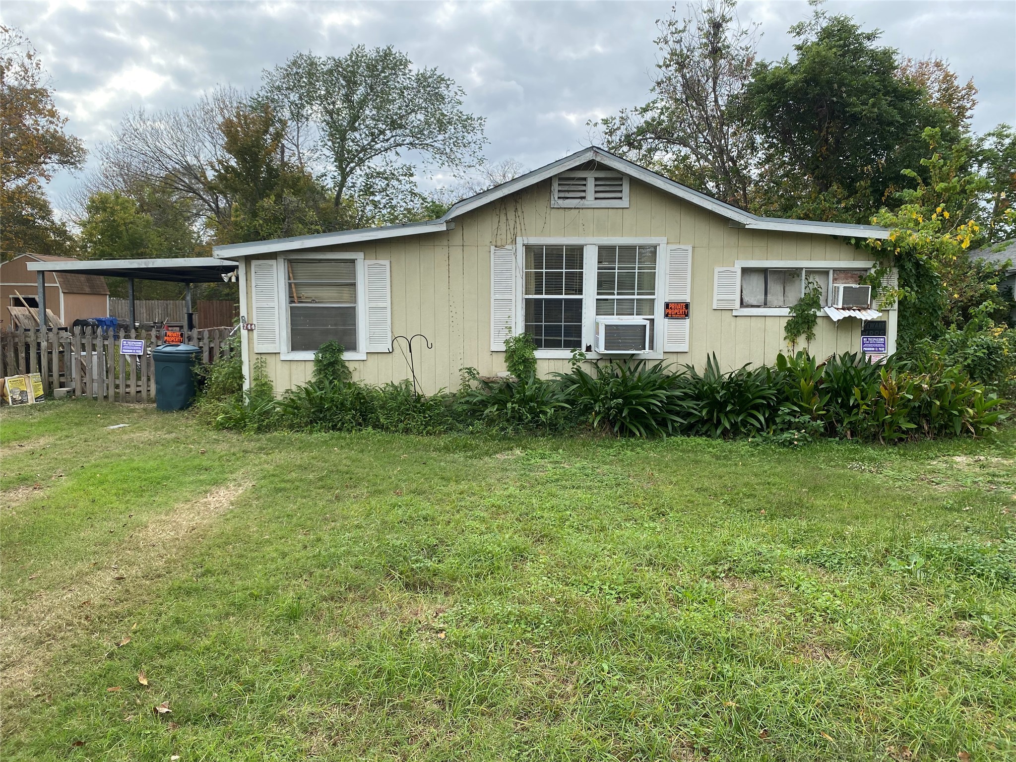 744 S Carroll Street La Porte TX 77571